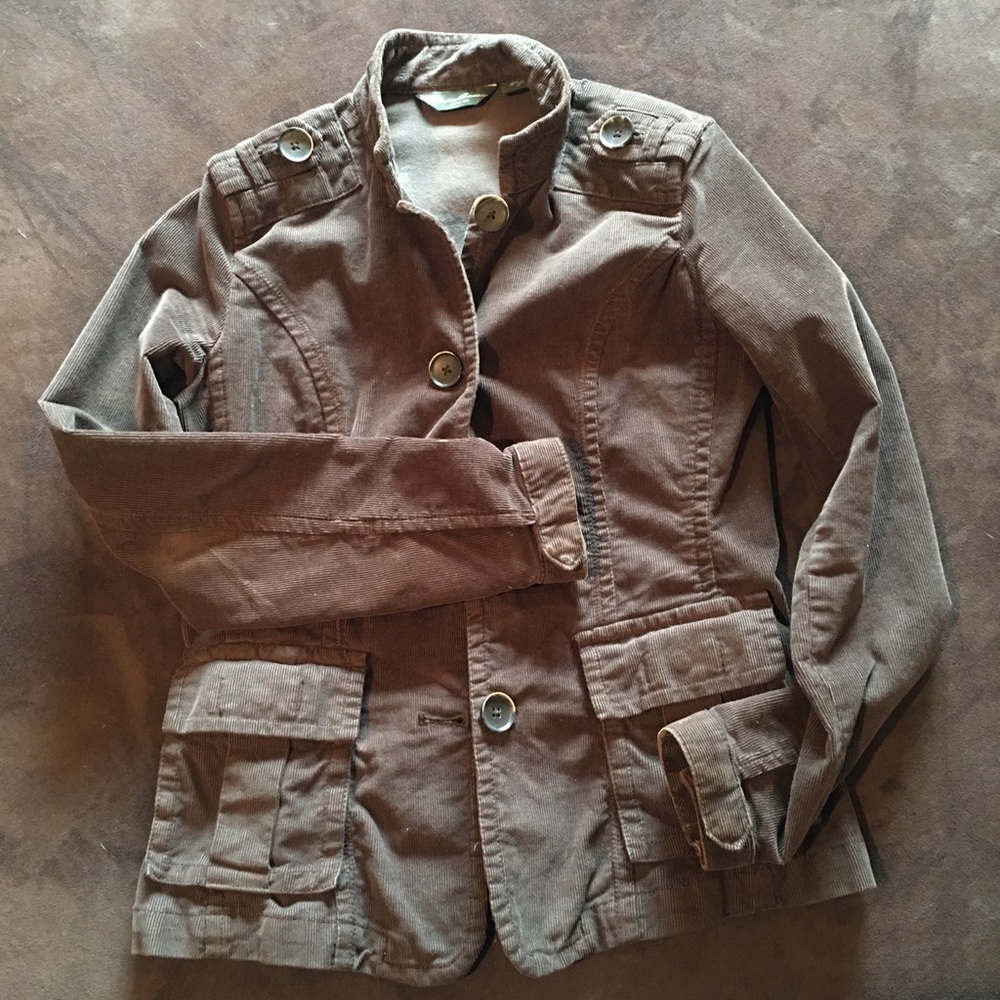 EDDIE BAUER Olive green corduroy jacket